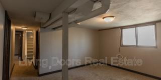 1529 N 24th St. Gallery 36