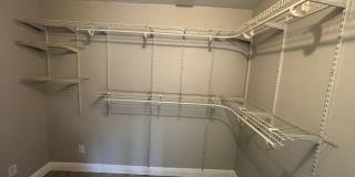 Newly renovated, WOW this will rent quick! Gallery 18