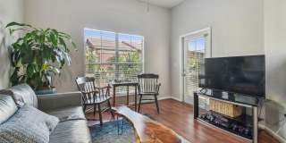 2440 W HORATIO STREET Gallery 8