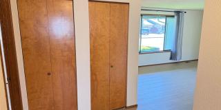 Well-kept house in desirable Thurston neighborhood! Gallery 24