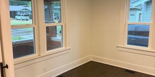 Charming Renovated Craftsman Bungalow Gallery 7
