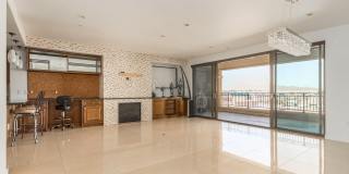 7175 E Camelback Road Gallery 8