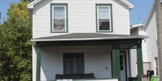 3 Bedroom, 1 Bathroom - Prime Water Street Location Gallery 1