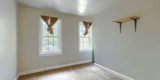 Spacious 3 Bedroom Single Family Home in the Capital District Gallery 16