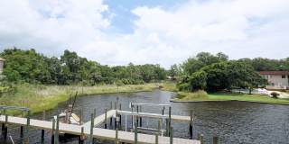Waterfront in Shalimar with Dock and Lift Waterfront in Shalimar with Dock and Lift Gallery 47