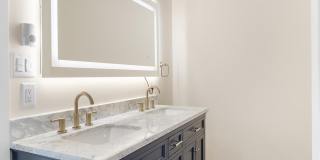 480 Southeast Reed Market Road Gallery 24