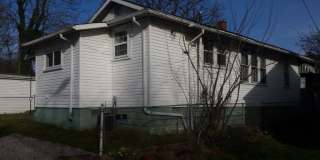 Two Bedroom One Bath Newly Renovated Charleston Home Gallery 3