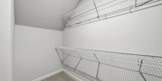 Modern 2BR/2.5BA Townhome in Ashburn Gallery 26