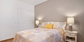 5450 E Mclellan Road unit: 212 Gallery 28