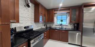 1332 Van Buren St (AVAIL 04/01/2026) Gallery 25