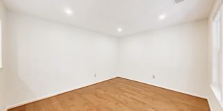 5707 BREWER HOUSE Circle unit: T-2 Gallery 8