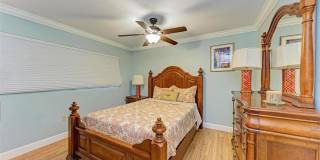 221 LOOKOUT POINT DRIVE Gallery 26