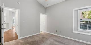 3909 King Edward Court Gallery 16
