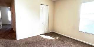 Like New 3/2 Northside home Gallery 13