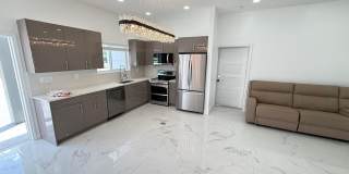 6319 Southgate Boulevard Gallery 3