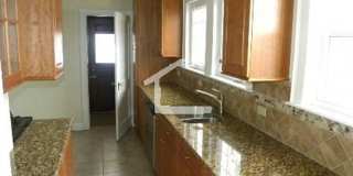 Unique BU Central/East Apt. For YoU 9/1/26 Gallery 5