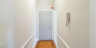 2116 WALNUT Street Gallery 15