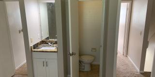 2 Bed/2 Bath Townhouse Very Close to UCF! Gallery 11