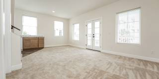 Luxury 2 Bed, 2.5 Bath Home with Two-Car Garage in Downtown Charleston Gallery 8