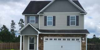 208 Lockwood Court, Hubert, NC. Available 5/1/26!! Showings Coming Soon. Gallery 1