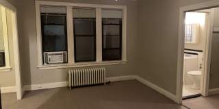 537 W Deming Pl Gallery 1