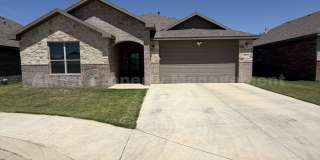 New Beginnings Start with AMRR: Spacious 3-Bedroom Home in West Lubbock! Gallery 1