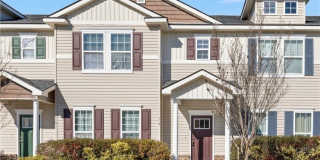 116 Ventura Place Gallery 1