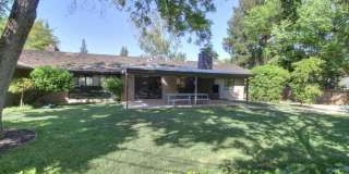 Elegant Fully Renovated 3/3 in Fair Oaks! Gallery 18