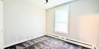 61 Delos St W Gallery 7