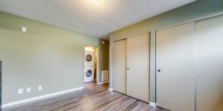 2 bedroom 1 Bathroom Condo- Gallery 19