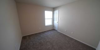 Spacious Single-Story Home in Highland Farms - Realtor Commission: $500 Gallery 24