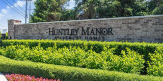 Huntley Manor Gallery 34