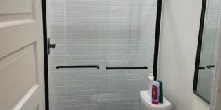 Central Campus - Newly renovated 4 Bedroom 2 Bathroom House Gallery 1