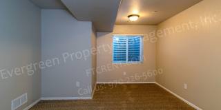 Rigden Farm Townhome in great location! Gallery 32