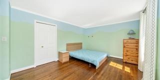 12929 ESWORTHY Road Gallery 24