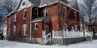 1 bedroom 1 bath apartment close to downtown Gallery 1