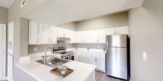 Harbin Pointe Apartment Homes Gallery 1