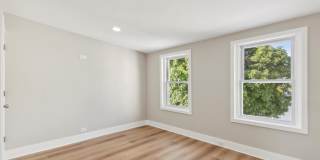 247 E 6TH Avenue Gallery 17