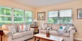 129 Alhambra Place, West Palm Beach, FL 33405 Gallery 10