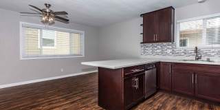 Ladera Woods Gallery 108