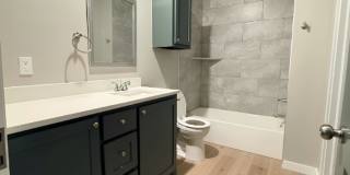 Modern 2-Bedroom Duplex Unit | Stylish Design & Prime Location Gallery 7