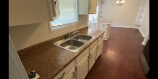 Charming 3-Bedroom Home with Fenced Yard in a Quiet Lawrence Neighborhood! Gallery 5