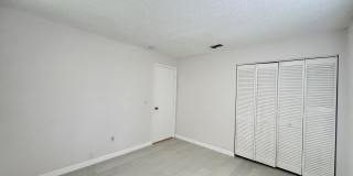 950 Louisiana Avenue Gallery 14
