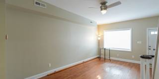 Cozy 3 Bed in Whitman Gallery 5