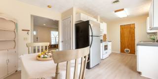 Spacious ranch close to campus Gallery 23