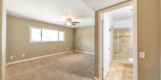 5-Bedroom Tempe Home with Private Pool, Guest House & Garage Near ASU Gallery 20