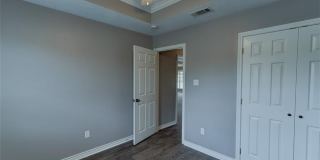 113 Karten Lane Gallery 21