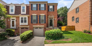 10 LOGANWOOD Court Gallery 1