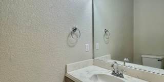 Comfort & Charm in Castle Forest - Reduced Deposit for Qualified Applicants! Gallery 9