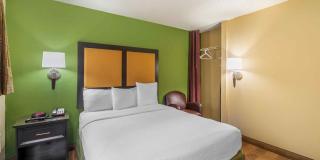 Chesapeake - Churchland Blvd. Gallery 18